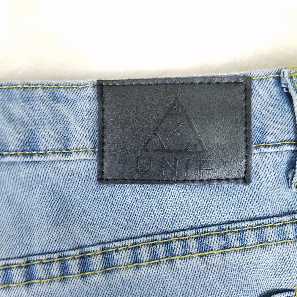 UNIF Cutoff Distressed Denim Shorts No Tag Size 6 - Picture 3 of 4